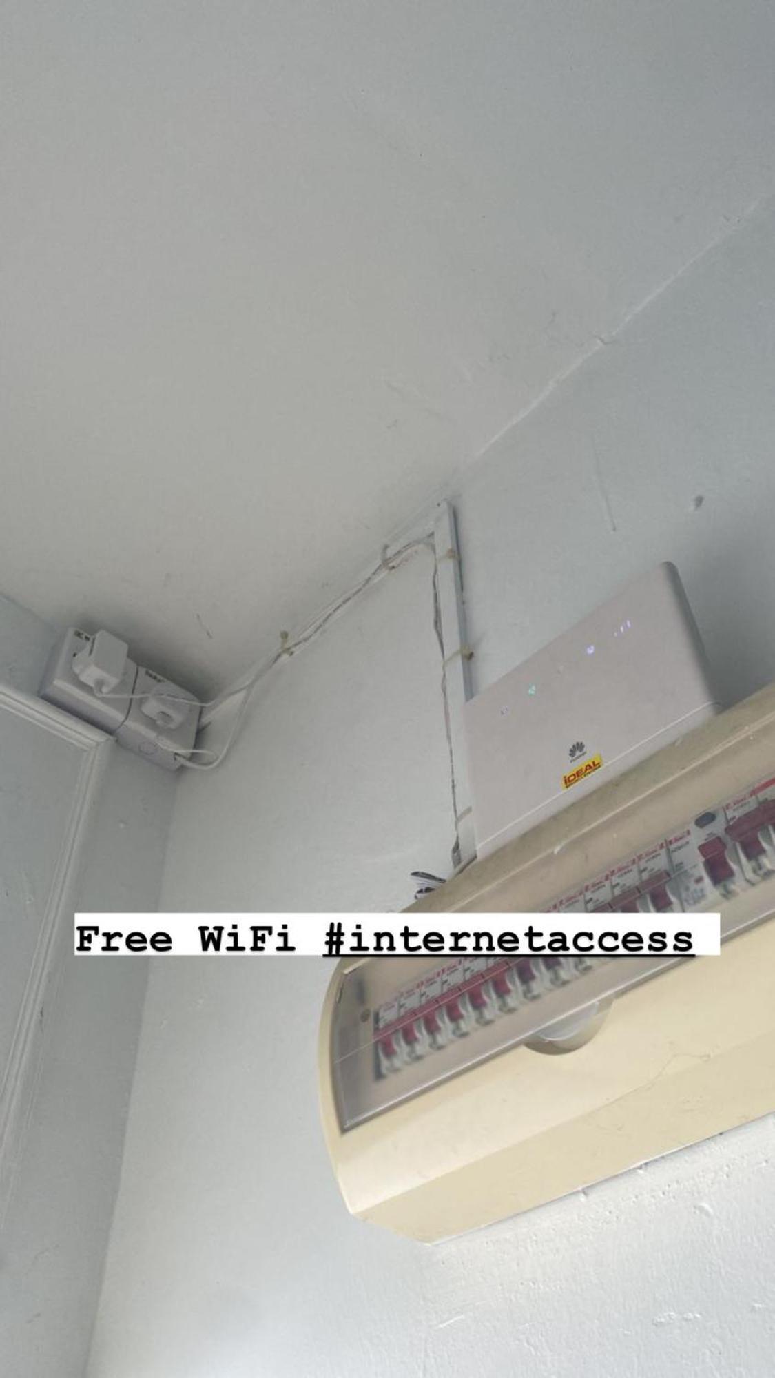 Driff Homestay 3Bedroom With Aircond 50M To Night Market Wakaf Che Yeh Кота Бару Екстериор снимка
